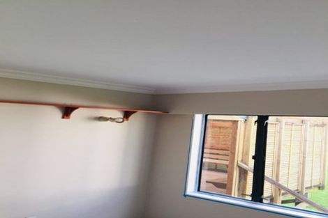 Photo of property in 11 Idesia Place, Totara Heights, Auckland, 2105