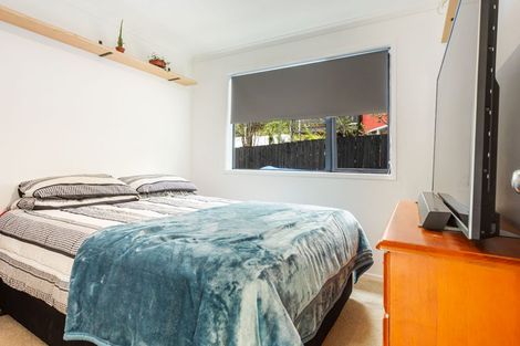 Photo of property in 24 Donald Place, Stillwater, Silverdale, 0993