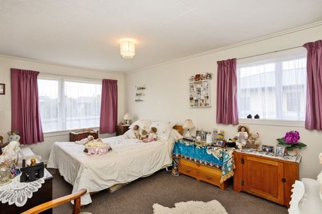 Photo of property in 28 Thurso Street, Waverley, Invercargill, 9810