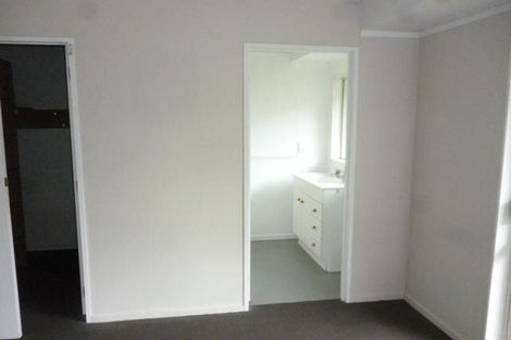 Photo of property in 2/61 Drake Street, Howick, Auckland, 2014