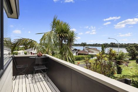 Photo of property in 11a Rangataua Street, Welcome Bay, Tauranga, 3112