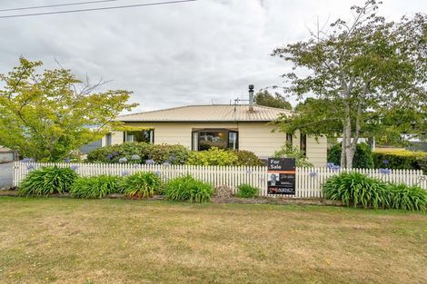 Photo of property in 25 Castleton Street, Allanton, Mosgiel, 9092