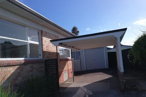 Photo of property in 2 Challinor Street, Pakuranga, Auckland, 2010