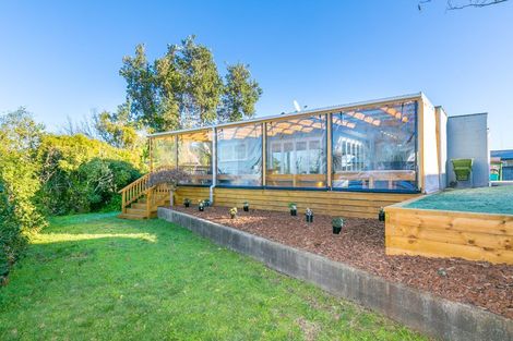 Photo of property in 17 Beaumaris Place, Dinsdale, Hamilton, 3204