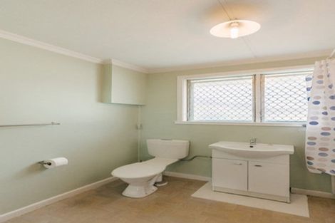 Photo of property in 3 Oakley Street, Palmerston North, 4410