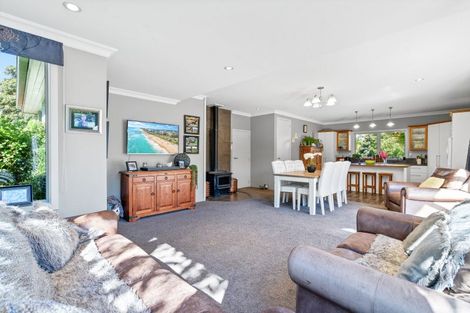 Photo of property in 17 Memorial Avenue, Drummond, Otautau, 9683