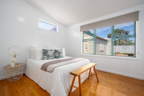 Photo of property in 452 Broadway, Miramar, Wellington, 6022