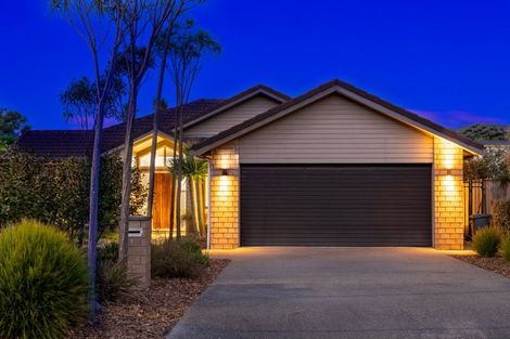 Photo of property in 4 Fairway Oaks Drive, Waikanae Beach, Waikanae, 5036