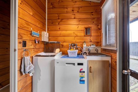 Photo of property in 16a Murdoch Street, Hawera, 4610