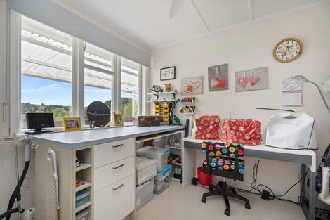 Photo of property in 27 Mcinnes Avenue, Te Kamo, Whangarei, 0112