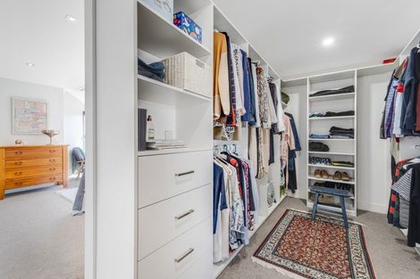 Photo of property in 8 The Parade, Bucklands Beach, Auckland, 2012