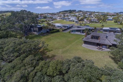 Photo of property in 36 Bayside Drive, Coopers Beach, 0420