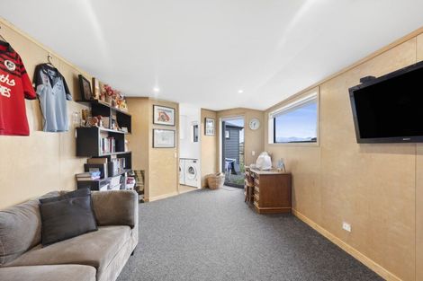 Photo of property in 2 Mahoe Close, Upper Moutere, 7173