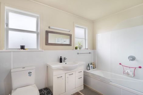 Photo of property in 13 Kaka Place, Whanganui East, Whanganui, 4500