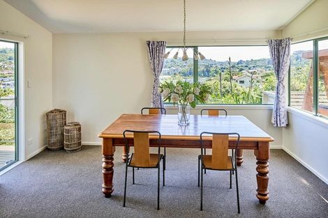 Photo of property in 42f James Cook Drive, Whitby, Porirua, 5024