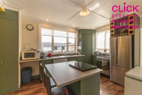 Photo of property in 16 Severn Street, Green Island, Dunedin, 9018