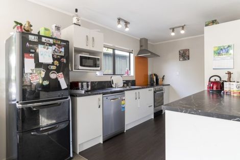 Photo of property in 75 Waitaha Road, Welcome Bay, Tauranga, 3112