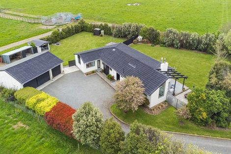 Photo of property in 211 Waikuku Beach Road, Waikuku, Rangiora, 7473