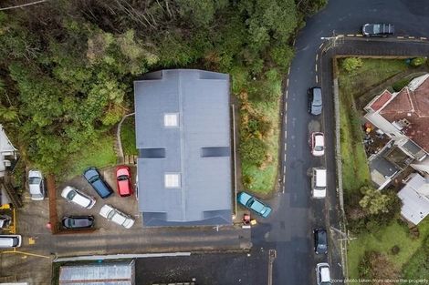 Photo of property in 2 Cosy Dell Road, North Dunedin, Dunedin, 9016