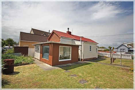 Photo of property in 11 Whittaker Street, Foxton, 4814