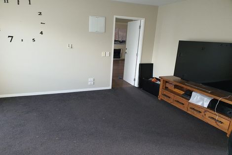 Photo of property in 8 Baverstock Road, Flat Bush, Auckland, 2016