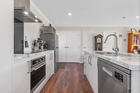 Photo of property in 100a Queen Street West, Levin, 5510