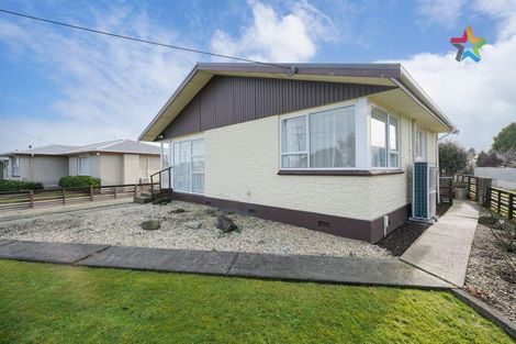 Photo of property in 52 Dipton Street, Kingswell, Invercargill, 9812