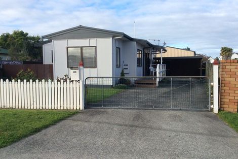 Photo of property in 30b Robinson Avenue, Holdens Bay, Rotorua, 3010