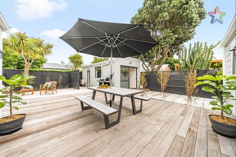 Photo of property in 17 Oriental Street, Petone, Lower Hutt, 5012