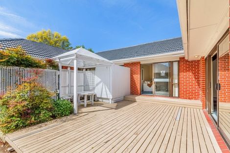 Photo of property in 213 Memorial Avenue, Burnside, Christchurch, 8053