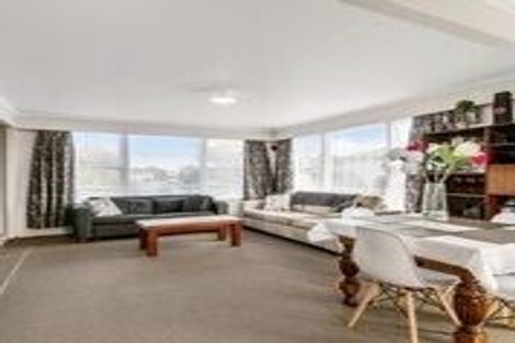 Photo of property in 5 Cooper Place, Papakura, 2110