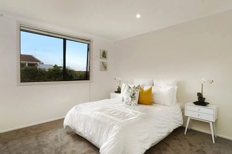 Photo of property in 14 Walter Macdonald Street, Howick, Auckland, 2014