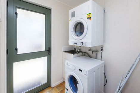 Photo of property in 13 Barberry Grove, Maungaraki, Lower Hutt, 5010