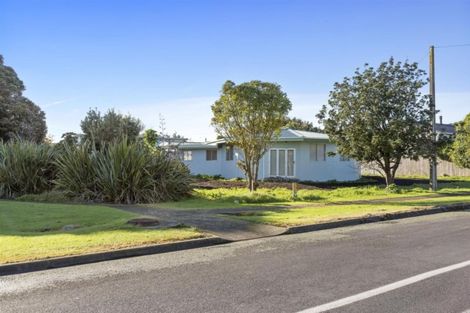 Photo of property in 26 Hira Street, Ohawe, Hawera, 4671
