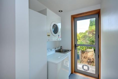 Photo of property in 1 Currie Street, Port Chalmers, 9023
