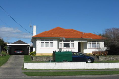 Photo of property in 194 Bath Street, Levin, 5510