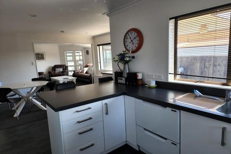 Photo of property in 2/171 Powderham Street, New Plymouth, 4310