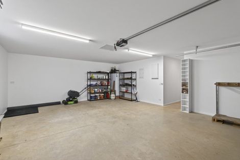 Photo of property in 94 Eliot Street, New Plymouth, 4310