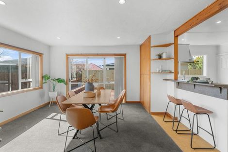 Photo of property in 21 Moreland Avenue, Papanui, Christchurch, 8053
