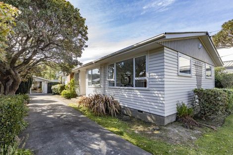 Photo of property in 8 Stackhouse Avenue, Bishopdale, Christchurch, 8053