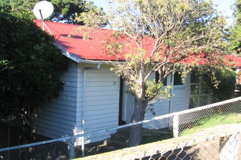 Photo of property in 71 Moorefield Road, Johnsonville, Wellington, 6037