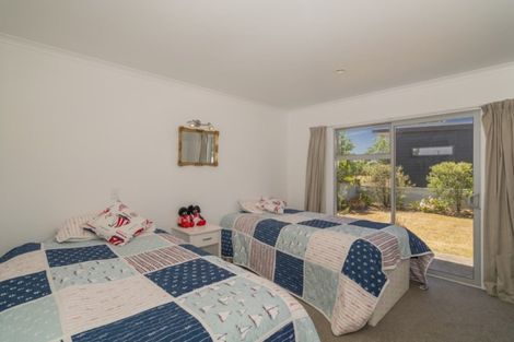 Photo of property in 36 Motukorure Parade, Cooks Beach, Whitianga, 3591