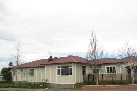 Photo of property in 6 School Road, Clive, 4102