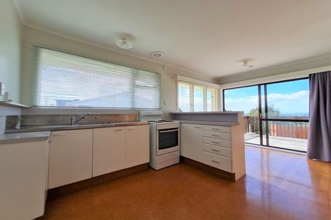 Photo of property in 1/177 Glenfield Road, Hillcrest, Auckland, 0627