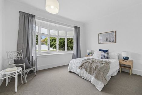 Photo of property in 87 Pendarves Street, New Plymouth, 4310