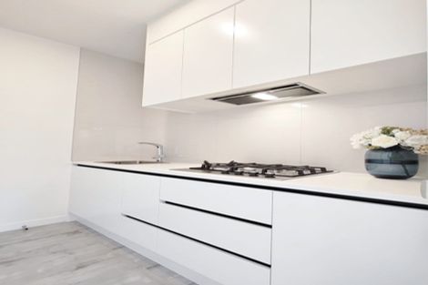 Photo of property in 6 Hinoki Way, Flat Bush, Auckland, 2019