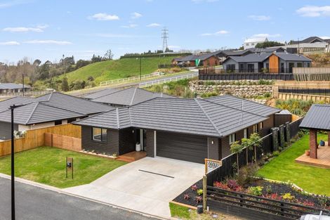 Photo of property in 5 Ruru Lane, Hurworth, New Plymouth, 4310