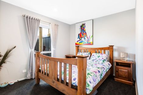 Photo of property in 47 Cleat Street, Whitby, Porirua, 5024