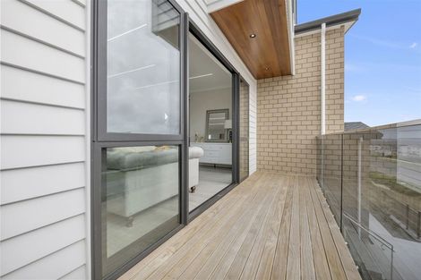 Photo of property in 19 Elevation Street, Flat Bush, Auckland, 2019