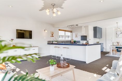 Photo of property in 21 Fairmont Place, Hornby, Christchurch, 8042